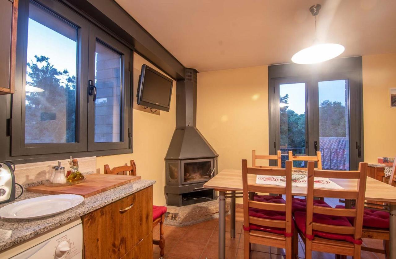 Casa Rural Graeras En Castigaleu Bagian luar foto