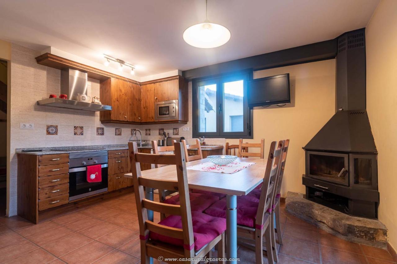 Casa Rural Graeras En Castigaleu Bagian luar foto