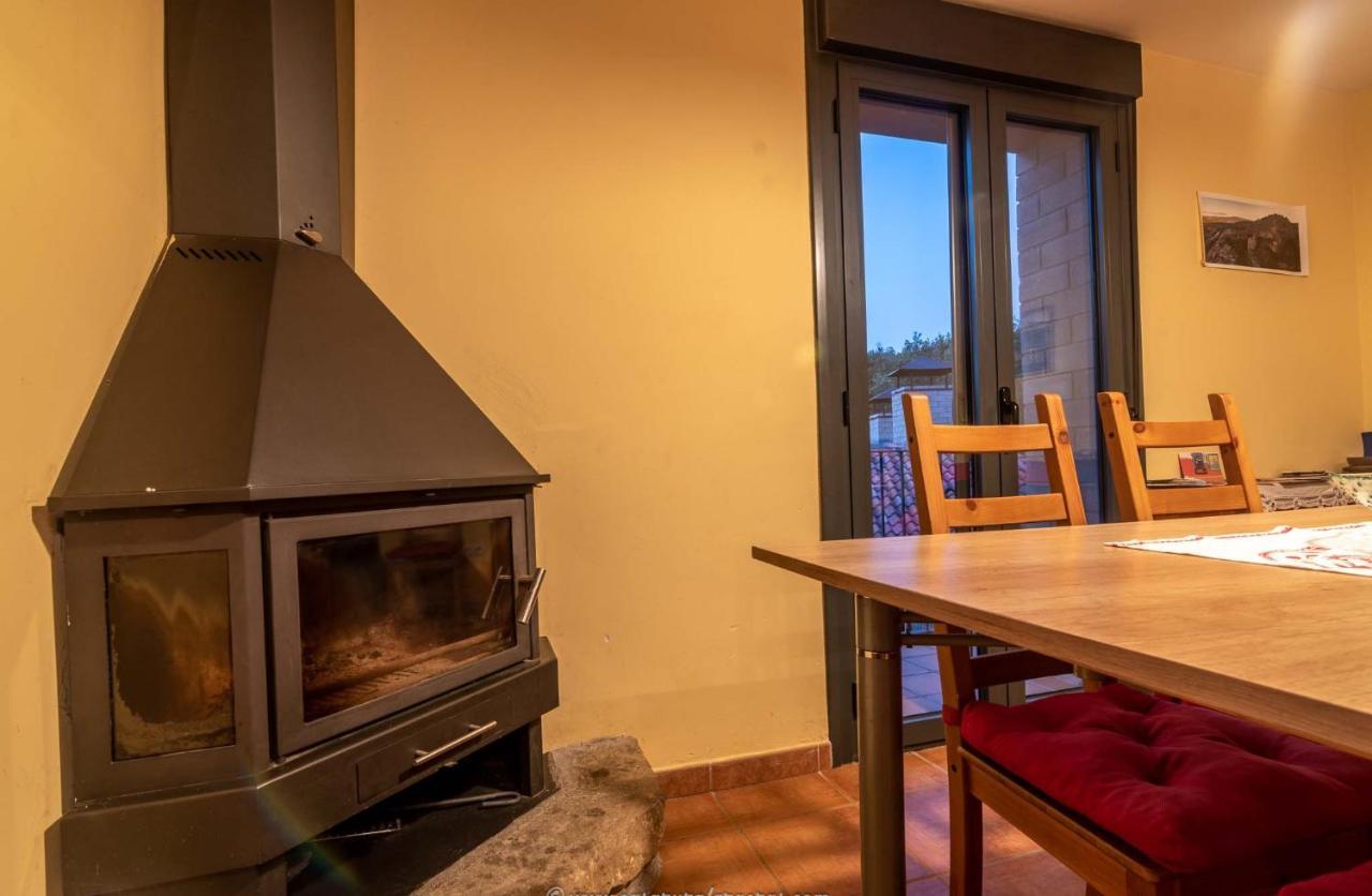 Casa Rural Graeras En Castigaleu Bagian luar foto