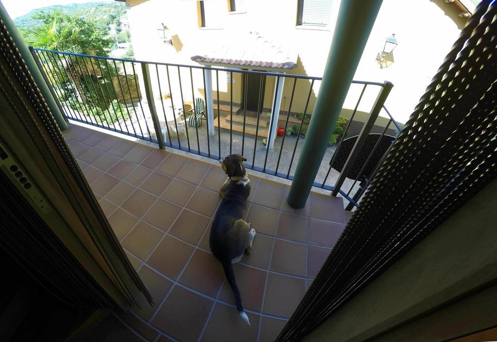 Casa Rural Graeras En Castigaleu Bagian luar foto